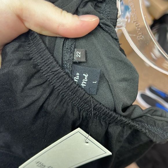 Mia Mod Women's Fashion Sway Skirt with Leggings - Picture 5 of 5